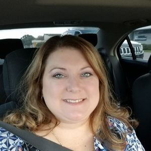 Meet your Posher, Carrie